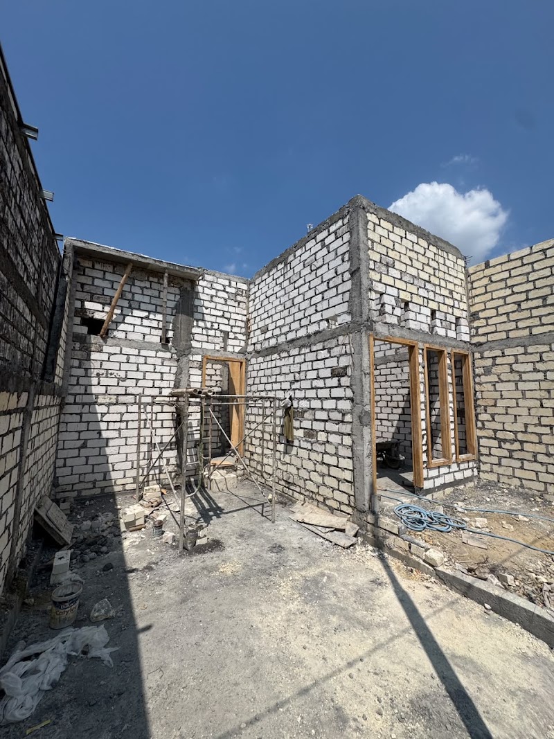 Rumah dijual di Kav. KMR, Bojonegoro